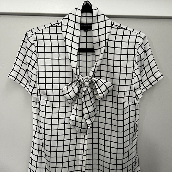 Brooks Brothers Tops - Brooks Brothers Windowpane Top with Tie